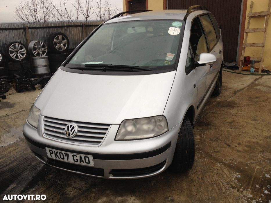 Dezmembrez / Dezmembrari / Piese Volkswagen Touareg - 8