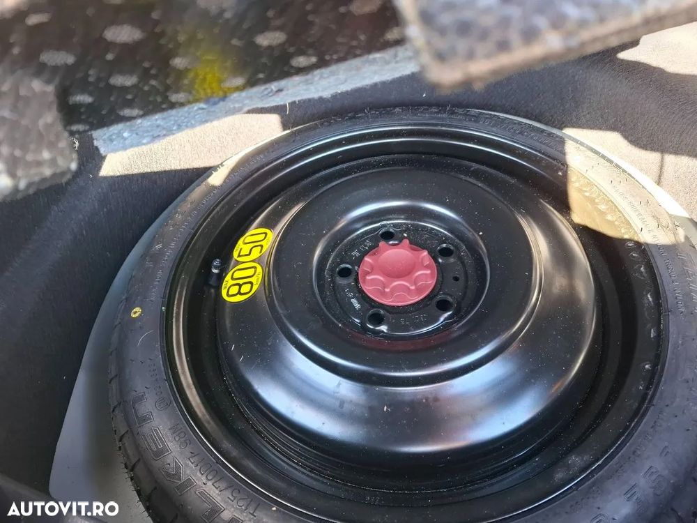 Toyota Corolla 1.8 Hybrid Touring Sports Business Edition - 24