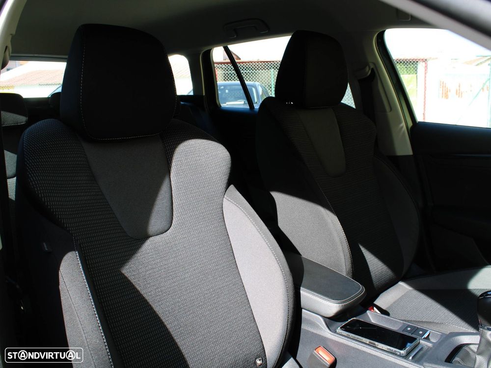 Skoda Octavia Break 2.0 TDI Ambition - 61