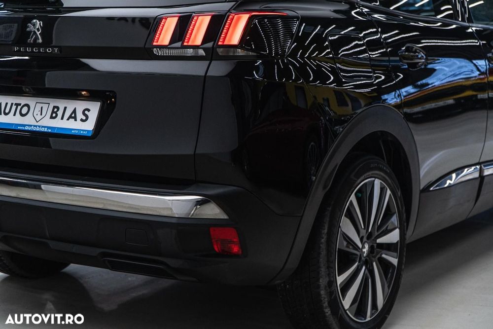 Peugeot 3008 1.2 PureTech Turbo S&S EAT8 Allure - 41