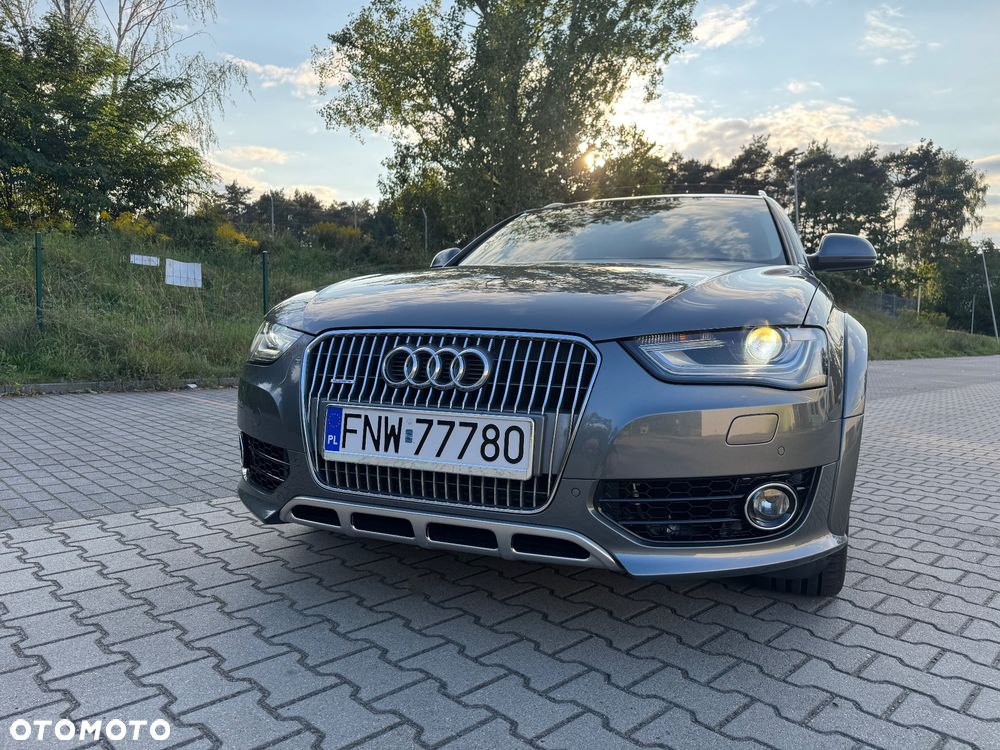 Audi A4 Allroad 2.0 TFSI Quattro - 1