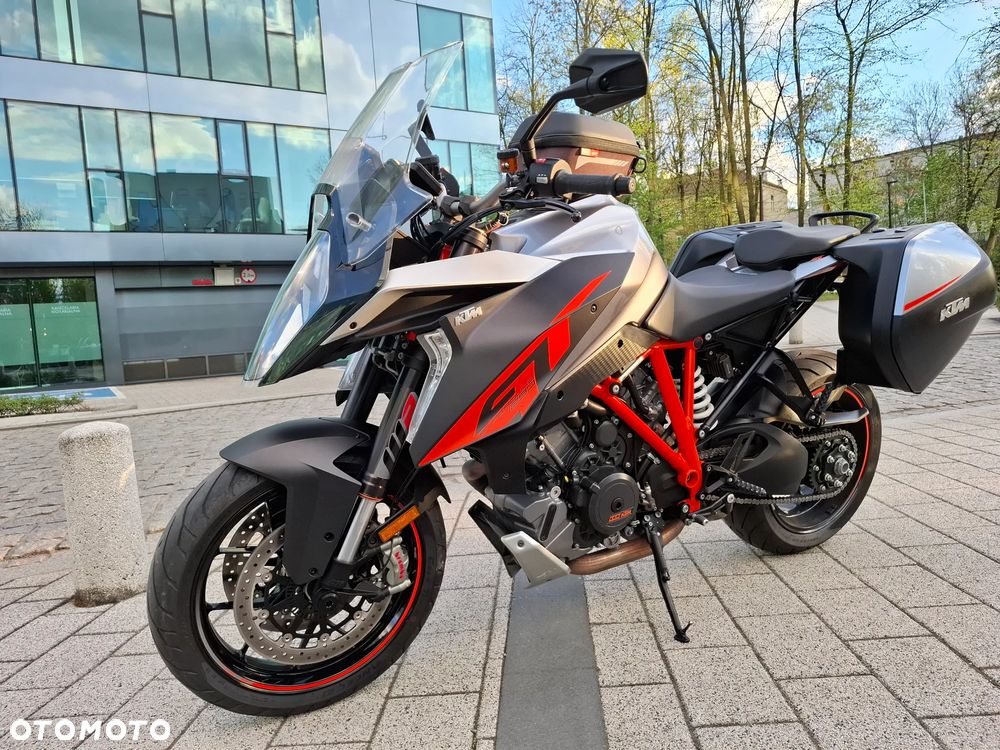 KTM Super Duke - 5