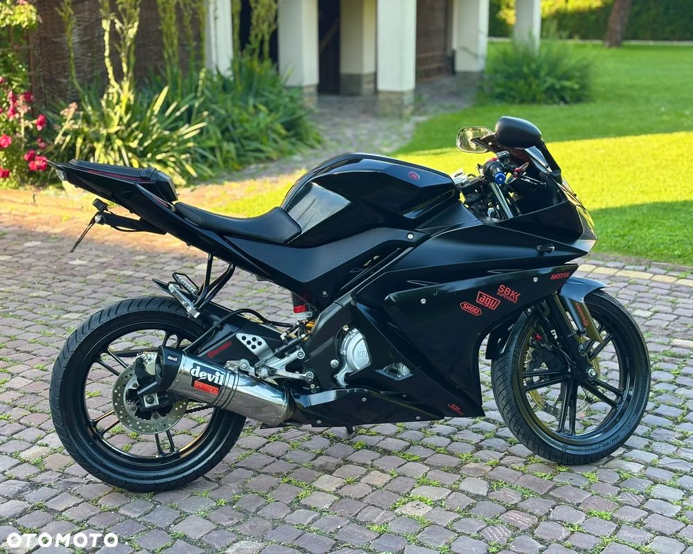 Yamaha YZF - 2