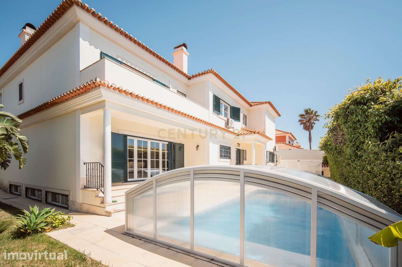 Moradia isolada na Areia , com 627 m2 de área total, piscina e jardim - Grande imagem: 2/45