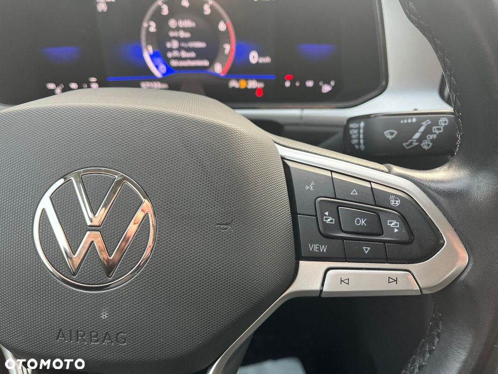 Volkswagen T-Roc - 22