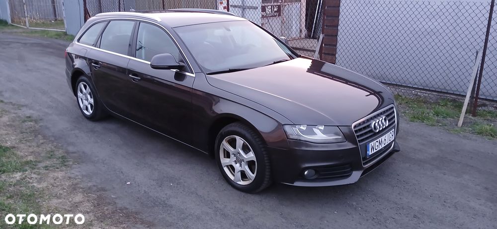 Audi A4 Avant 2.0 TDI Limited Edition - 3