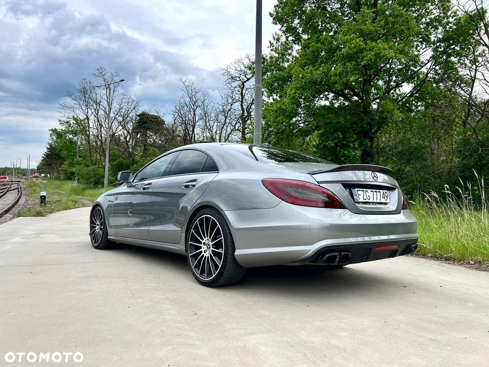 Mercedes-Benz CLS 500 BlueEFFICIENCY 7G-TRONIC - 22