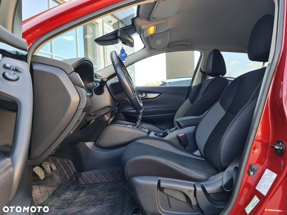 Nissan Qashqai - 13