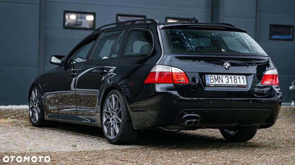 BMW 5 Series 2009 photo 5