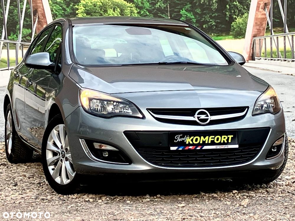 Opel Astra 1.6 Turbo 150 Jahre