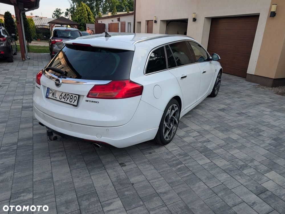 Opel Insignia 2.0 CDTI Cosmo 4x4 S&S - 10