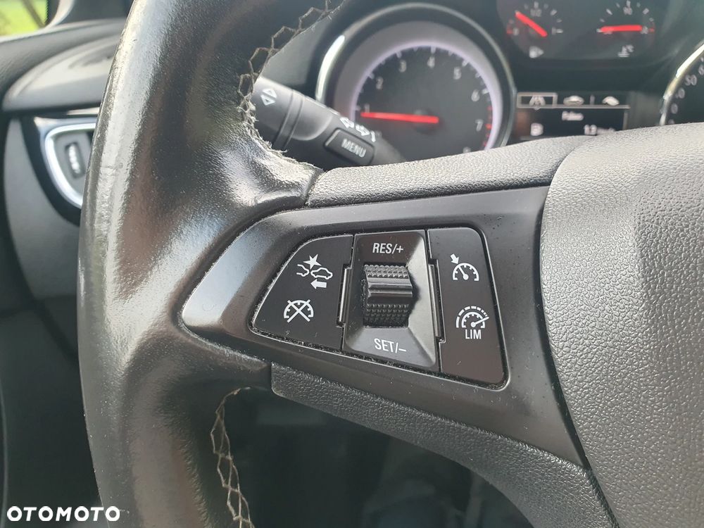 Opel Astra 1.4 T Dynamic S&S - 31