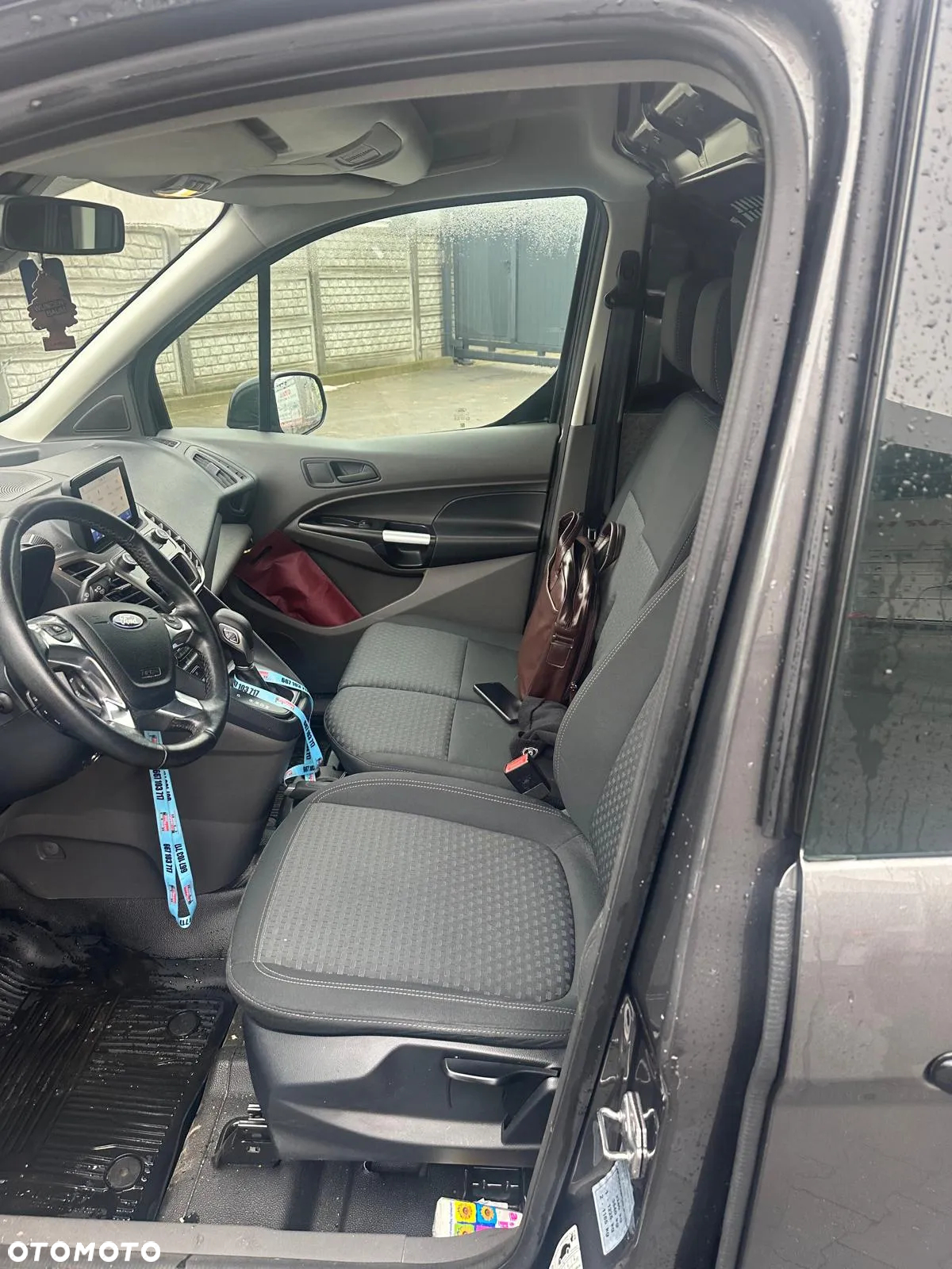 Ford Transit Connect - 7