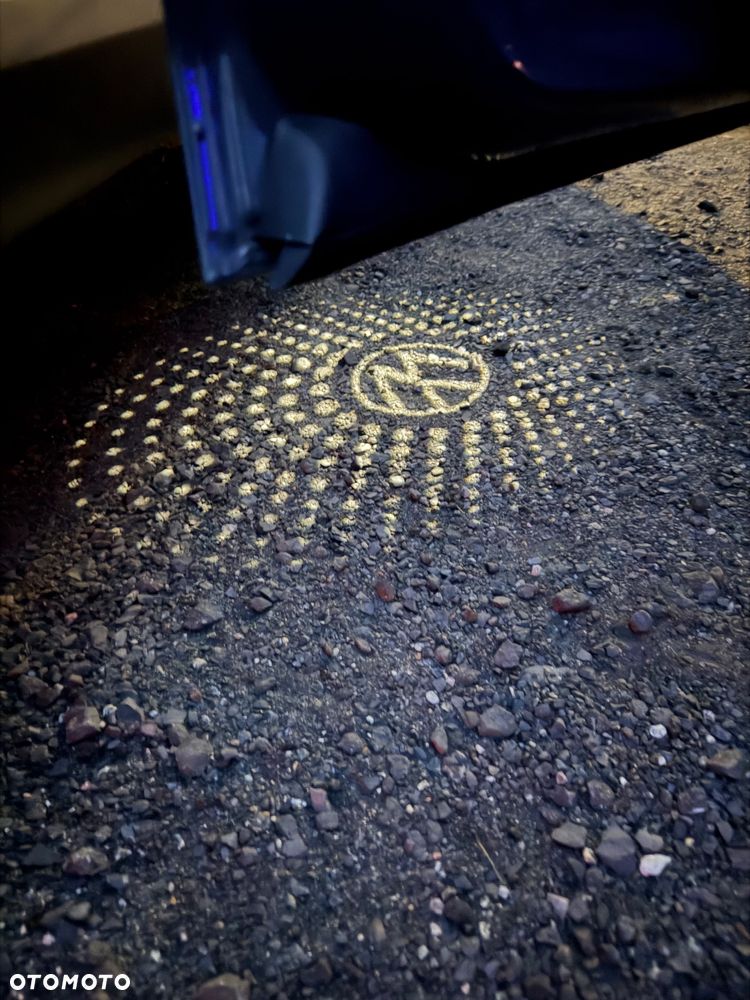 Volkswagen Golf 1.5 eTSI Life DSG - 24