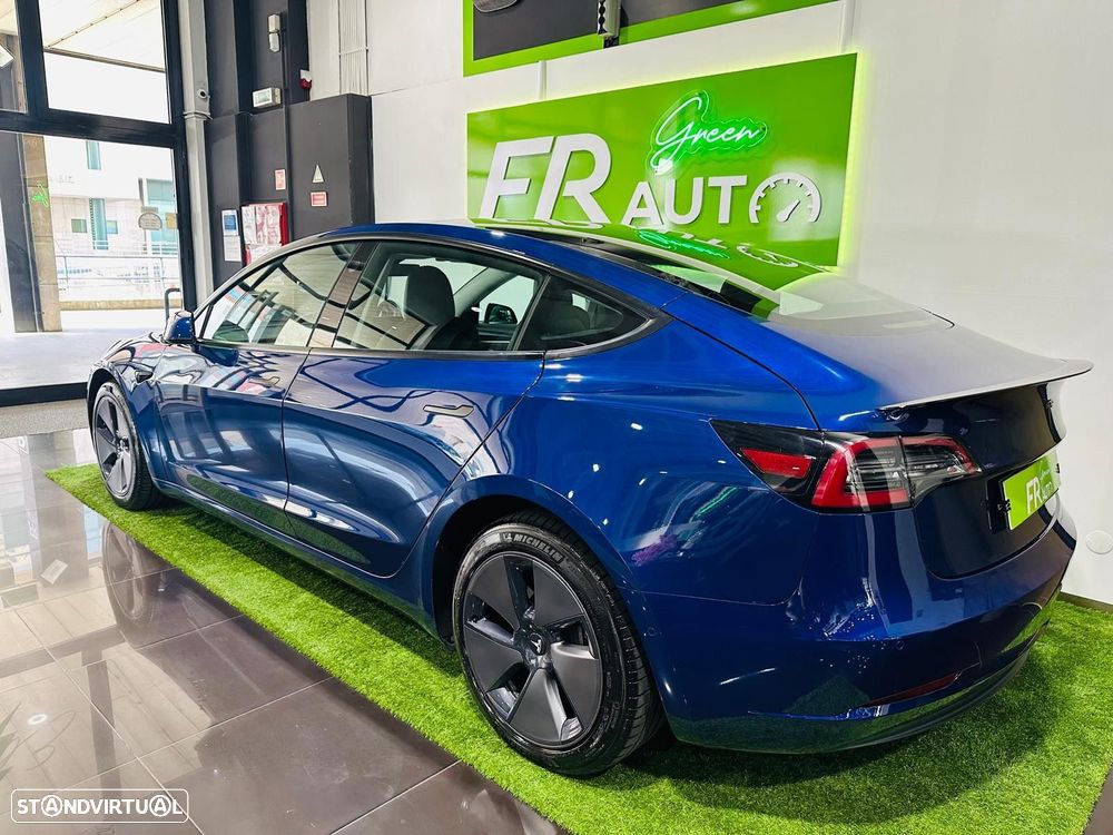 Tesla Model 3 Long Range Tração Traseira - 16