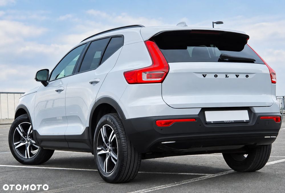 Volvo XC 40 T3 R-Design - 15