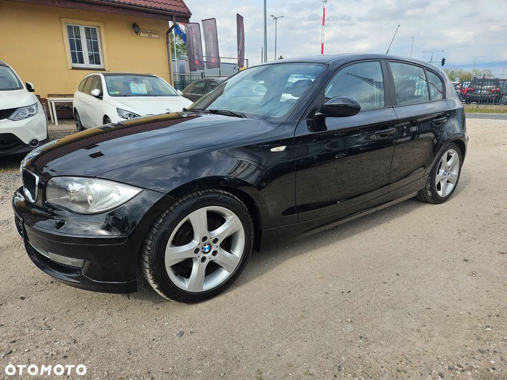 BMW Seria 1 118i Edition Sport - 9
