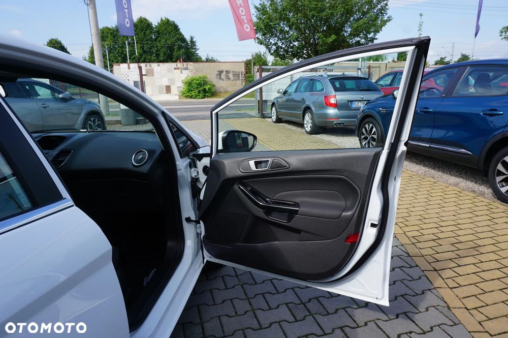 Ford Fiesta 1.25 Titanium EU5 - 25
