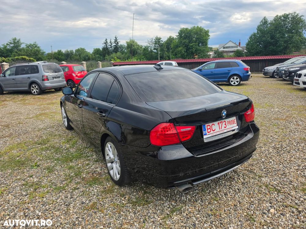 BMW Seria 3 320d - 9