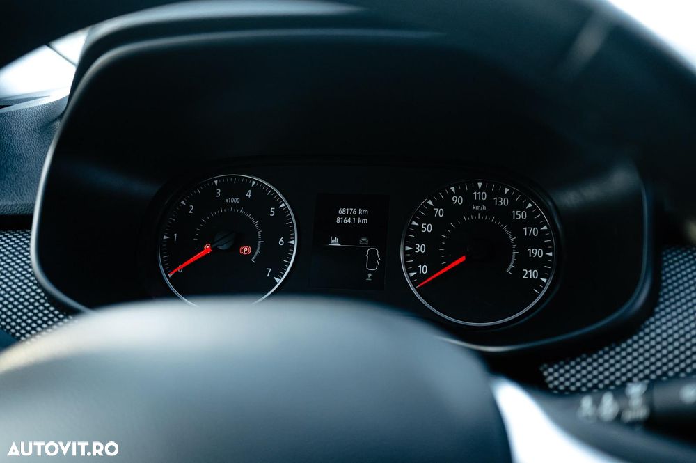 Dacia Sandero TCe 90 MT6 Comfort - 9