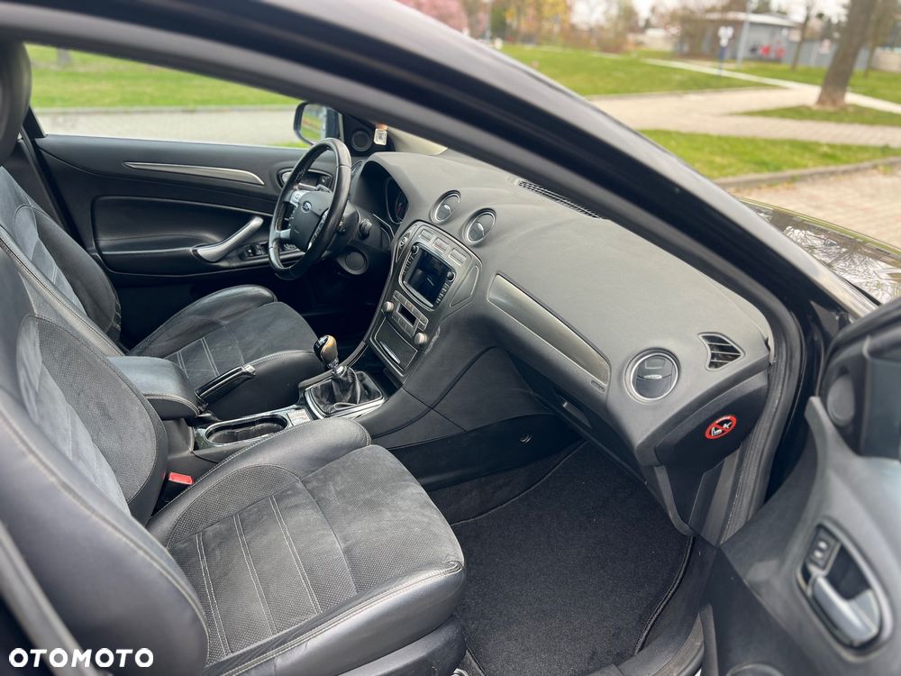 Ford Mondeo 2.0 TDCi Titanium X - 12