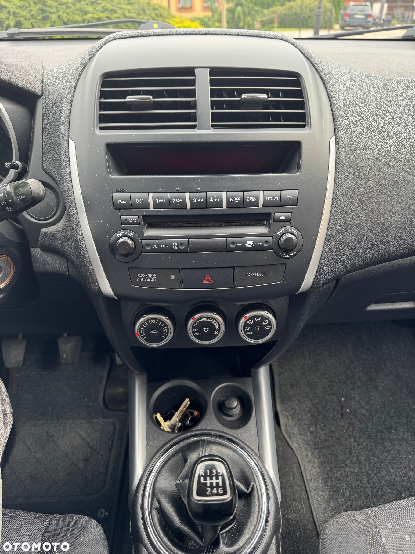 Mitsubishi ASX - 10
