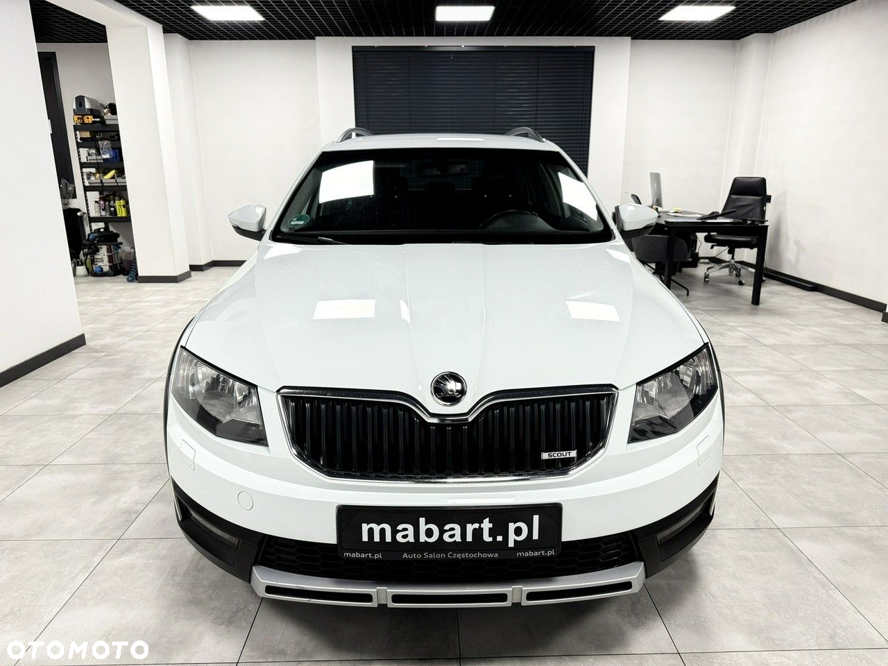 Skoda Octavia Combi 2.0 TDI 4x4 DSG Scout - 7