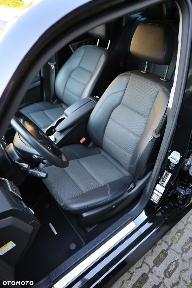 Mercedes-Benz GLK 300 4Matic 7G-TRONIC SPORT EDITION - 4