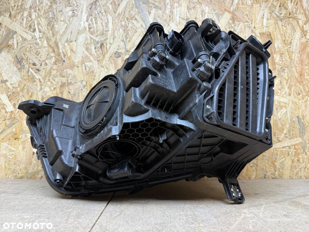 LAMPA PRZÓD PRAWA PRZEDNIA PRAWA MATRIX AUDI Q3 II 83A 83A941036 - 6