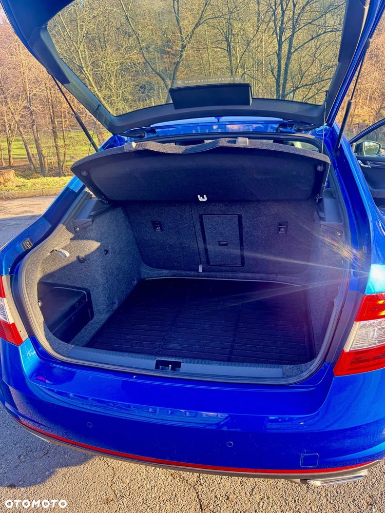 Skoda Octavia 2.0 TDI RS DSG - 12