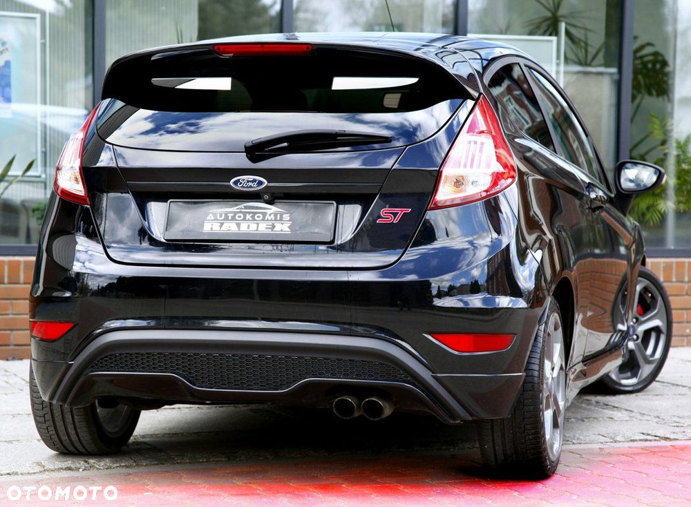 Ford Fiesta ST - 26
