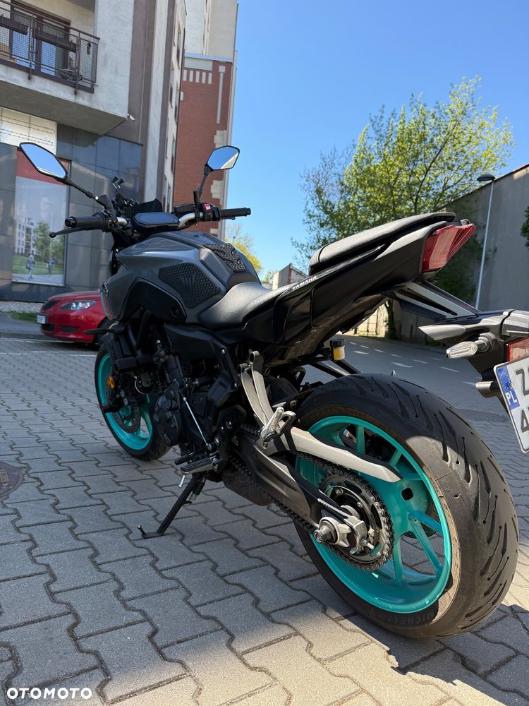 Yamaha MT - 4