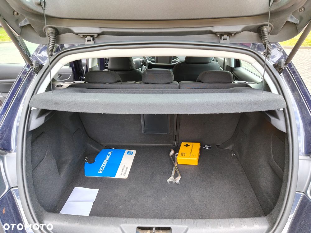 Peugeot 308 1.6 HDi Premium - 17