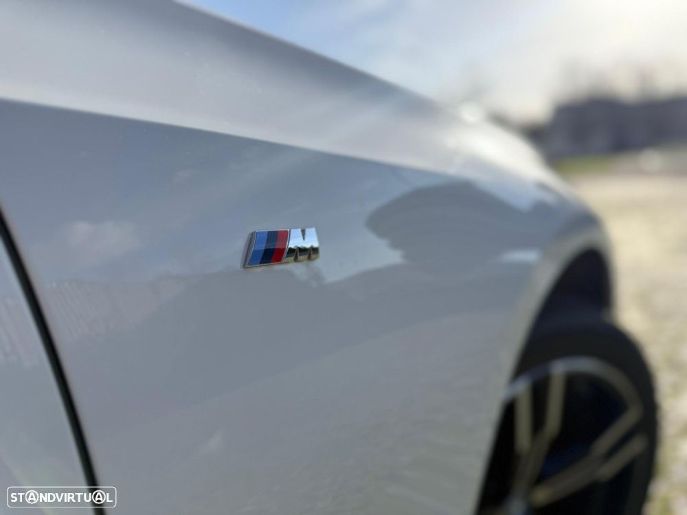 BMW 330 e Aut. M Sport - 9