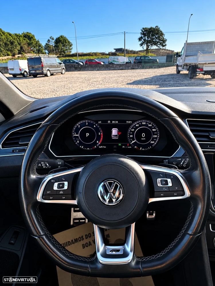 VW Tiguan 2.0 TDI SCR 4MOTION DSG R-Line - 11