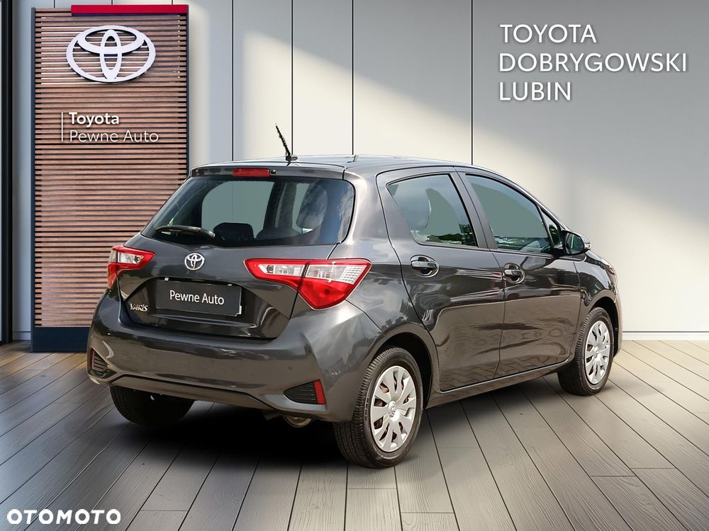 Toyota Yaris - 5