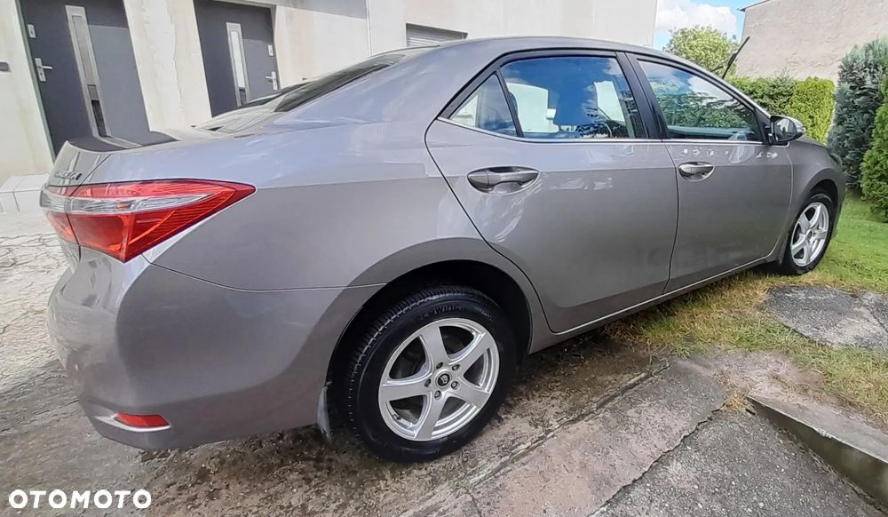 Toyota Corolla 1.6 Premium MS - 8