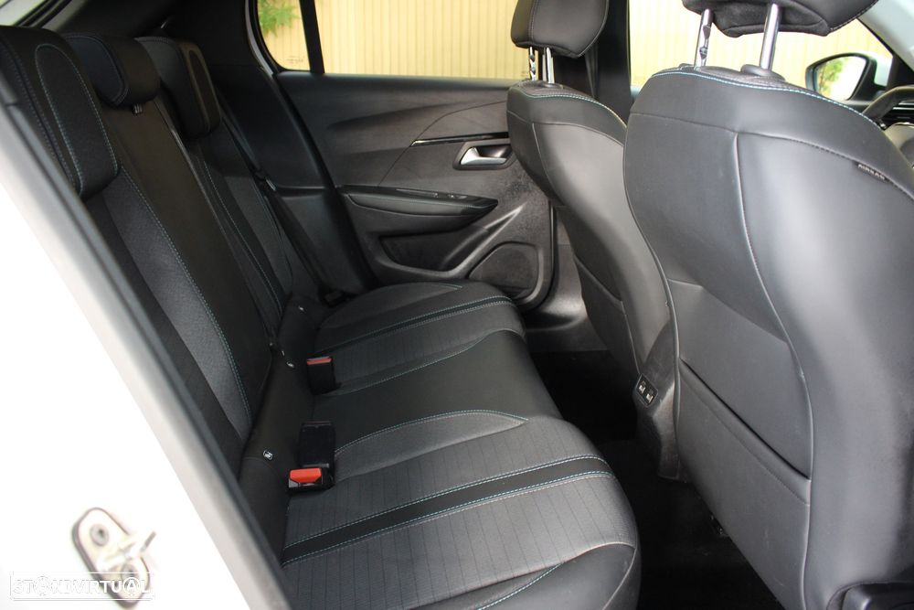 Peugeot 208 1.2 PureTech Allure Pack - 27