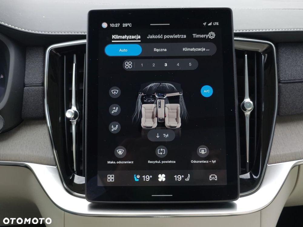 Volvo XC 90 - 38
