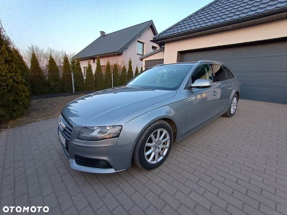 Audi A4 Avant - 6