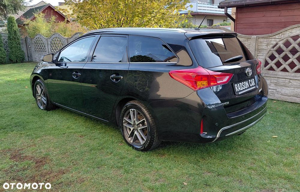 Toyota Auris - 7