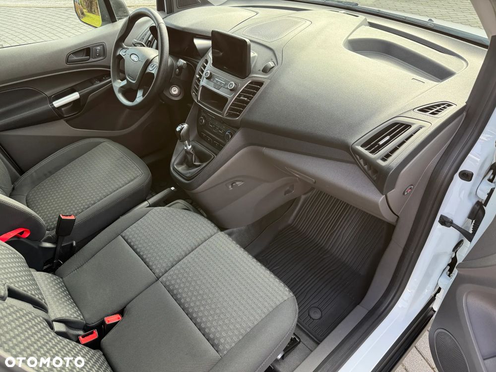 Ford Transit Connect - 30