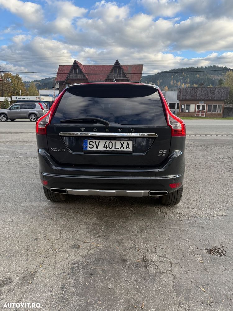 Volvo XC 60 D5 AWD Start-Stop Momentum - 5