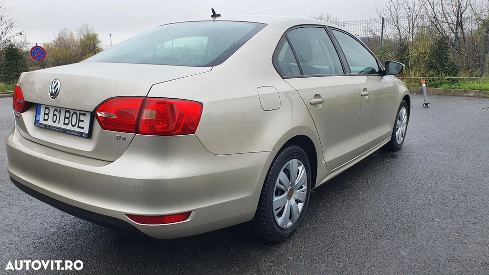 Volkswagen Jetta 1.6 TDI CR DPF Comfortline - 7