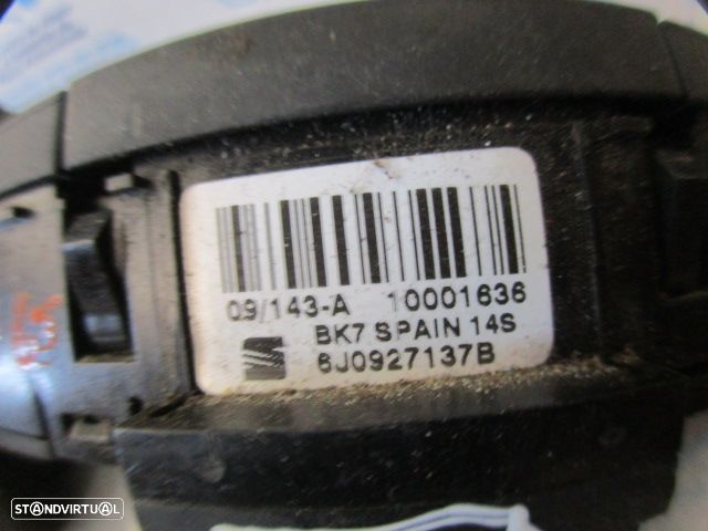 Interruptor 6J0927137B SEAT IBIZA 6J  FASE 1 2009 1.4TDI 80CV 3P VERMELHO 4 PISCAS Danificado - 4