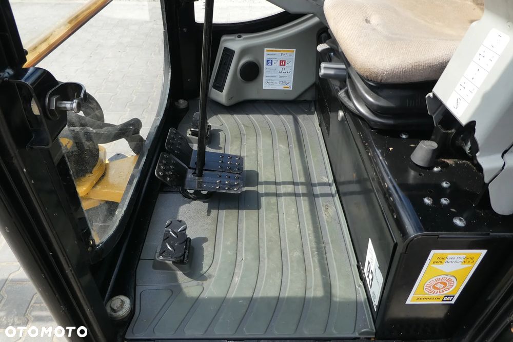 Caterpillar 301,8C PODWOZIE ROSUWANE - 19