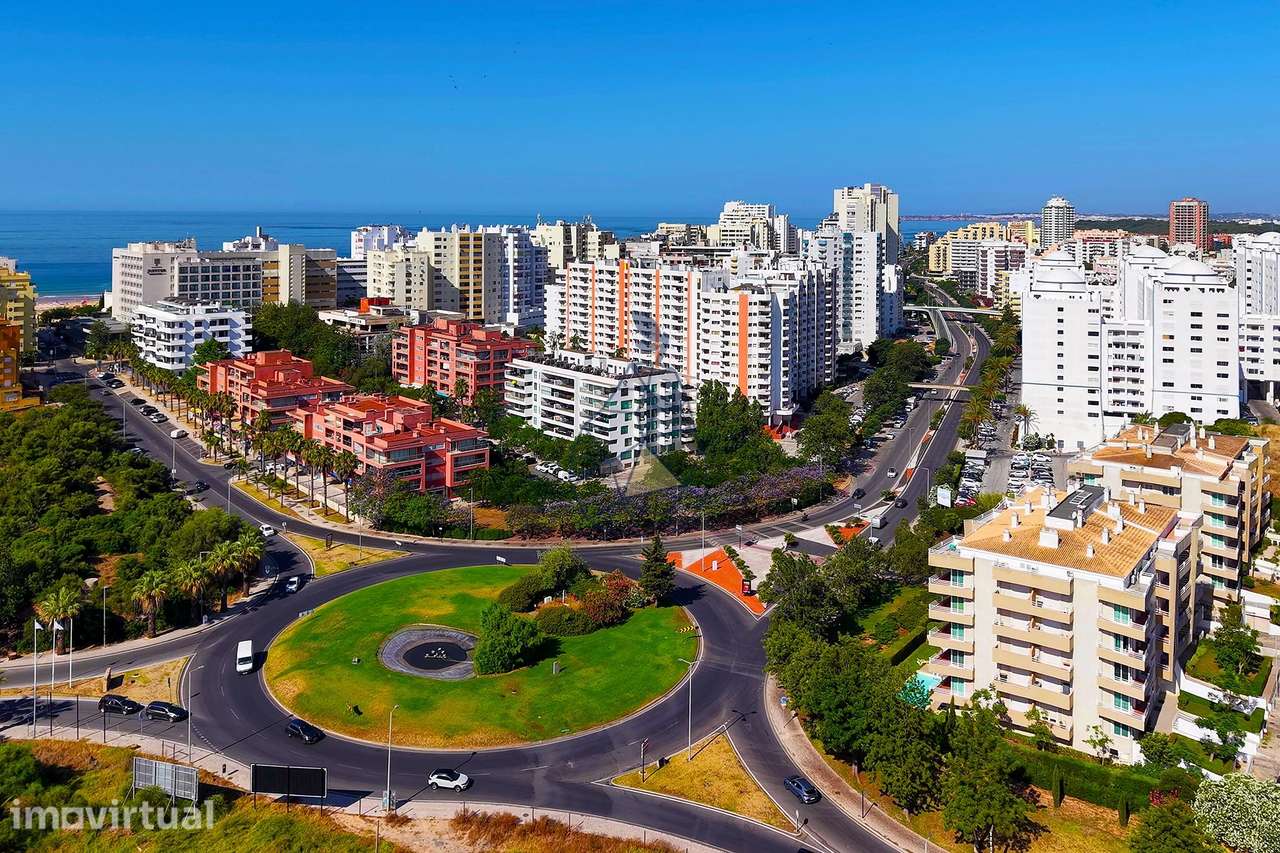 T1 Praia da Rocha a 300m da Praia | Licença AL | Piscinas, Squash na P - Grande imagem: 4/41