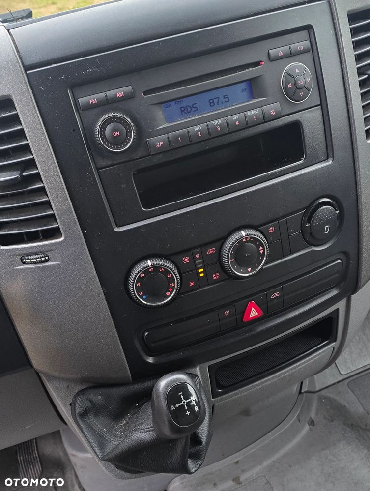 Volkswagen Crafter 35 2.5TDI automat - 18