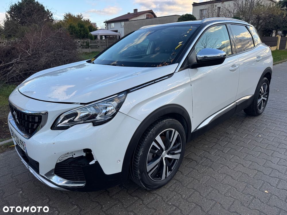 Peugeot 3008 PureTech 130 Stop & Start GPF Allure - 22