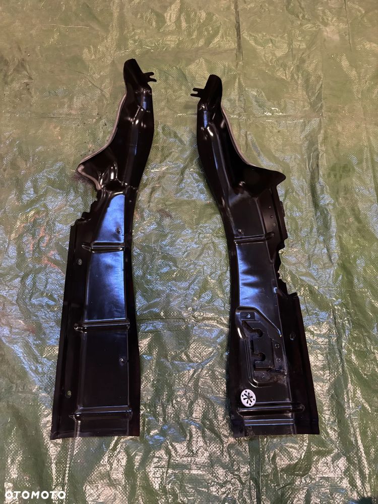 Tiguan II 5NA podszybie prawe lewe 5NA806239A 5NA806240A